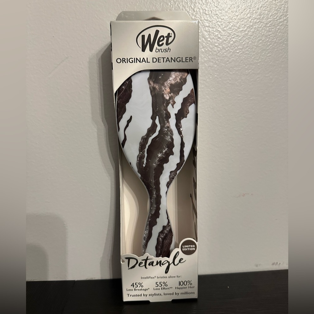 Wet Brush Original Detangler - Black and White